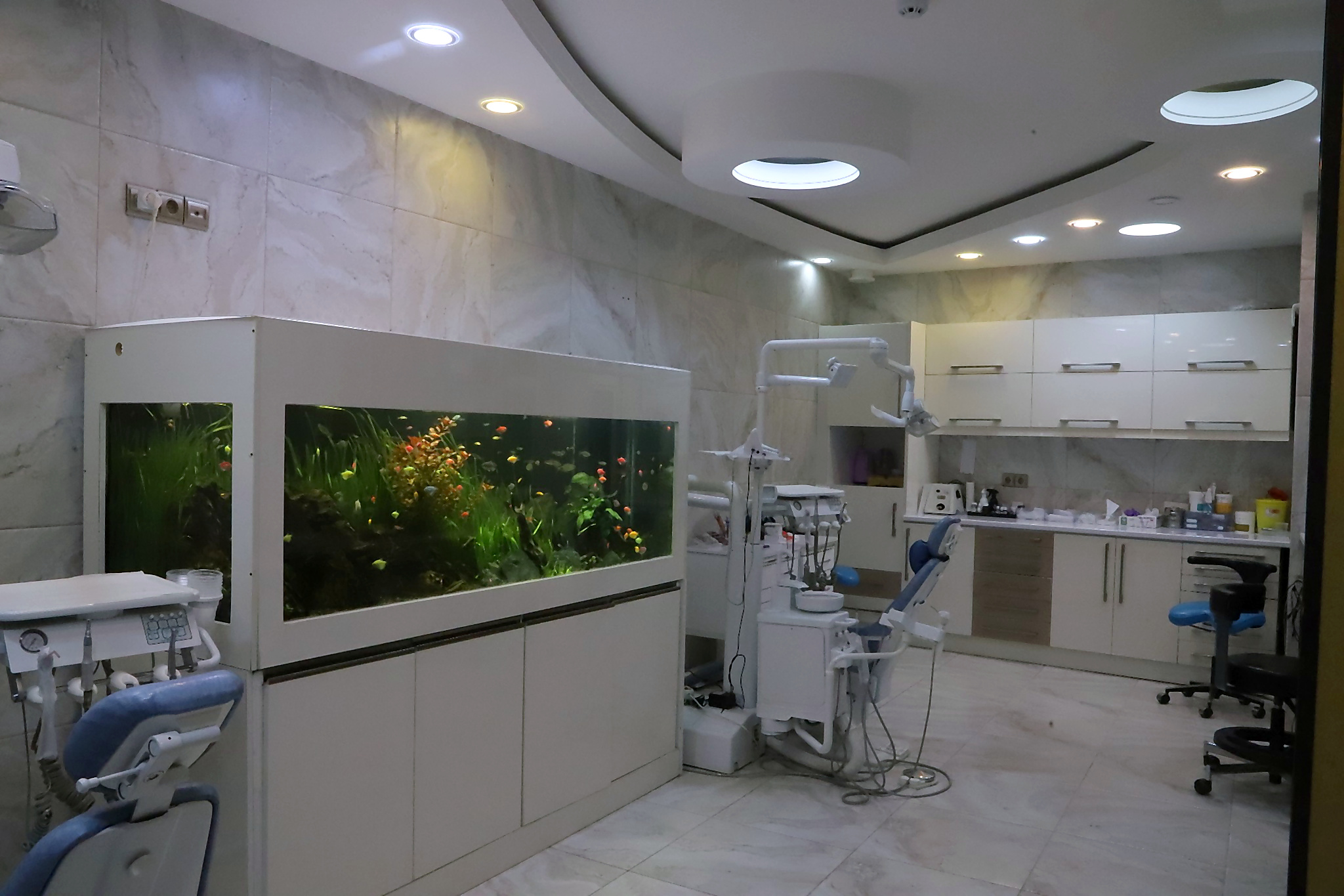 Real treatment room at Nilda Dental Clinic in Qom